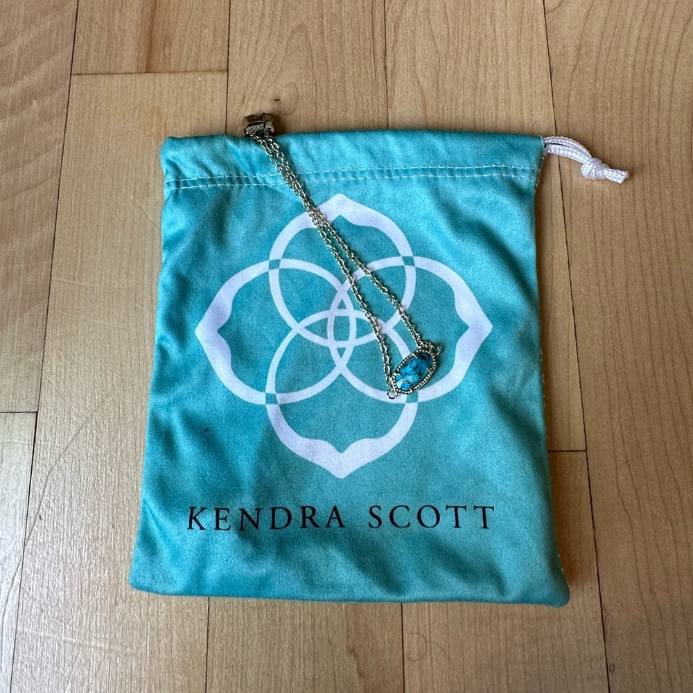 Kendra Scott Elaina Bracelet in Turquoise Magnesite - Picture 2 of 4